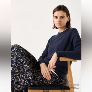 BRAND NEW!!!! Cashmere Navy Sweater